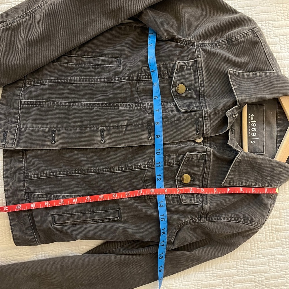 Gap Womens corduroy jacket